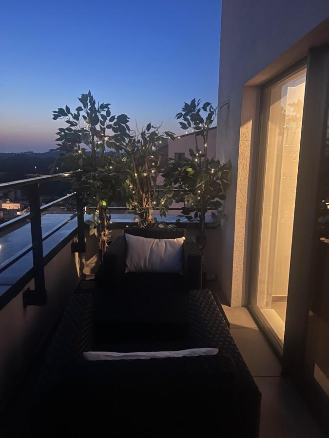 Non Smoking Penthouse Ll Erasme Appartement Brussel Buitenkant foto